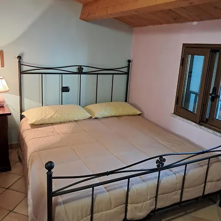 Holiday home Casa Leonardo-Ettore